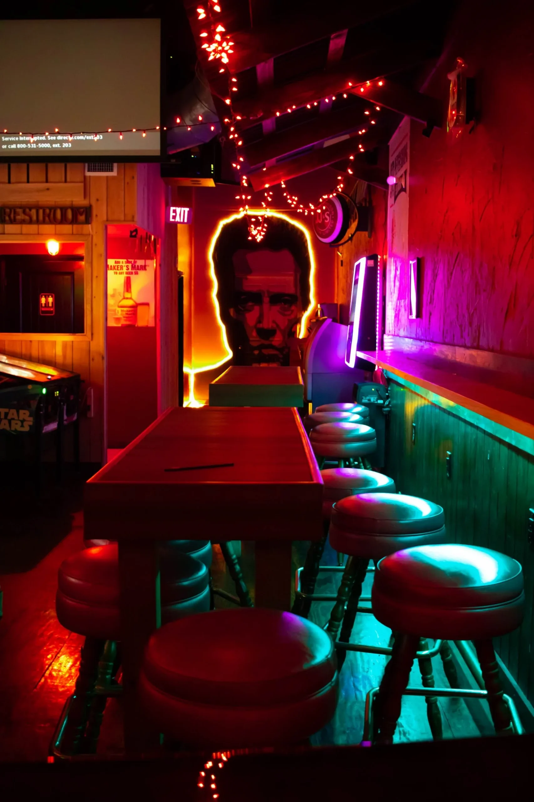 L'art de la décoration de bar pour attirer une clientèle diversifiée